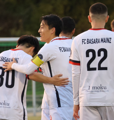 奥田 祐也選手の写真